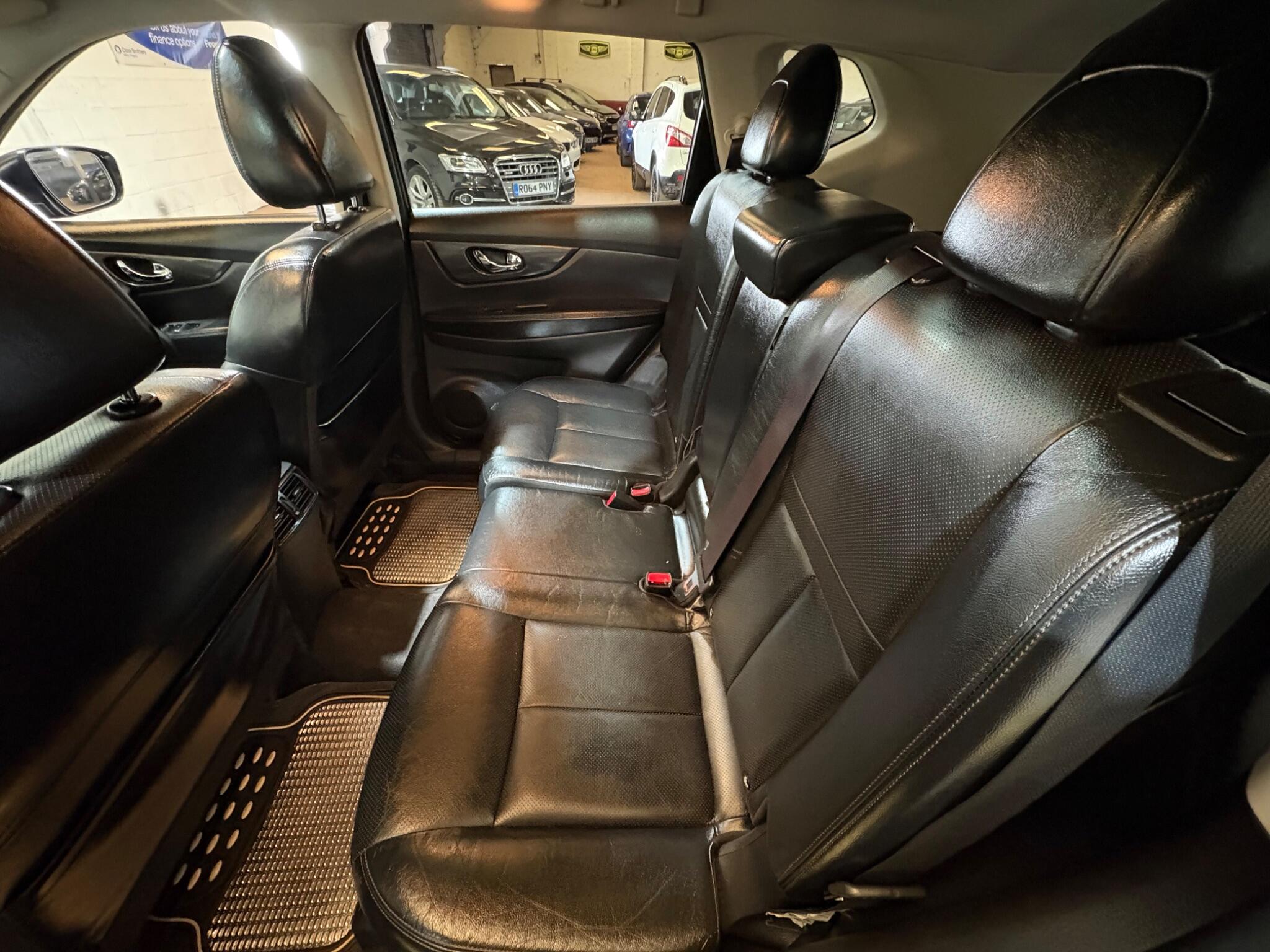 Nissan X-Trail view 59