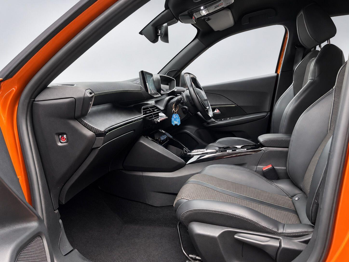 Peugeot 2008 view 32