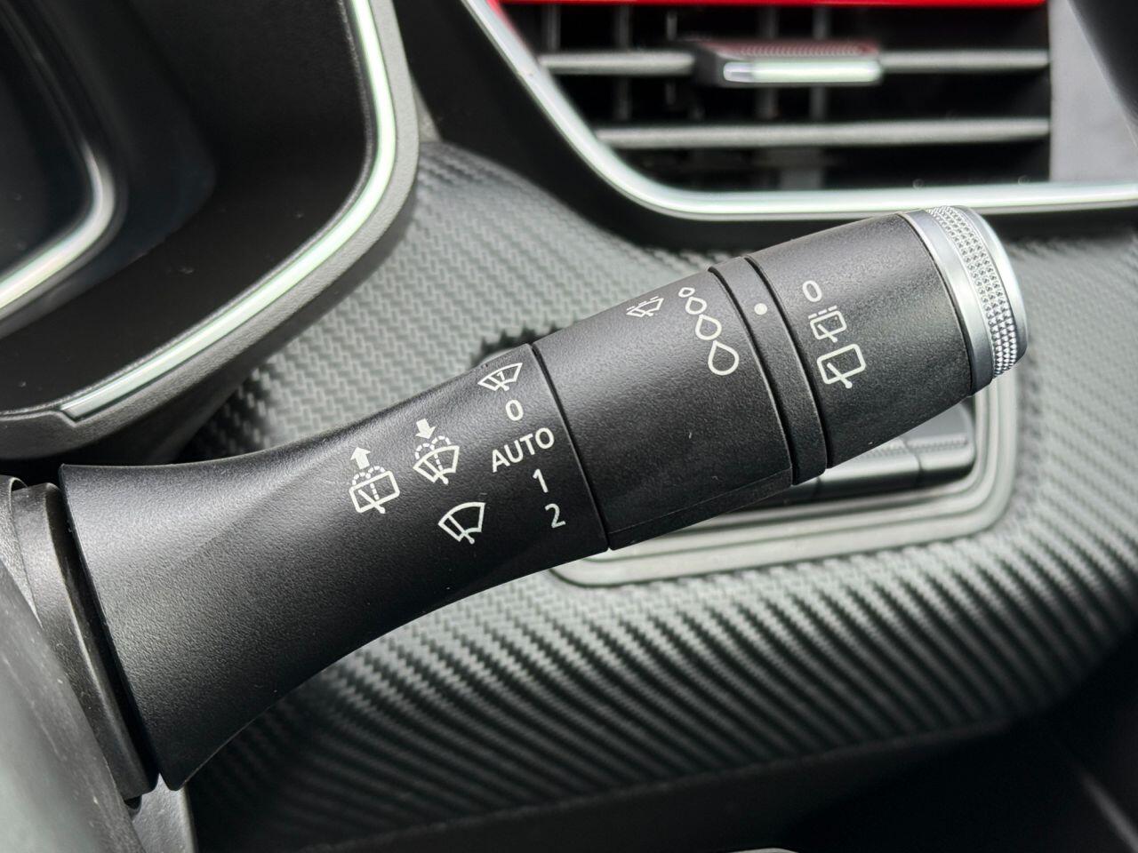 Renault Clio view 28