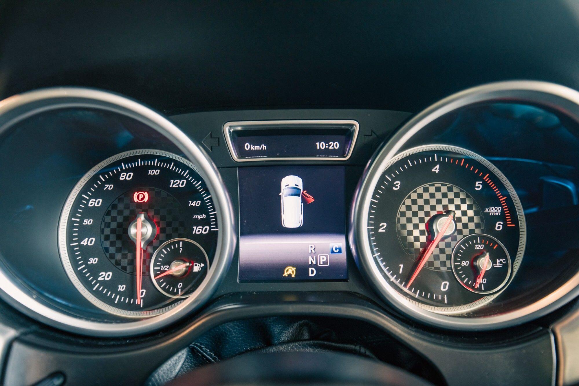 Mercedes-Benz GLE view 17