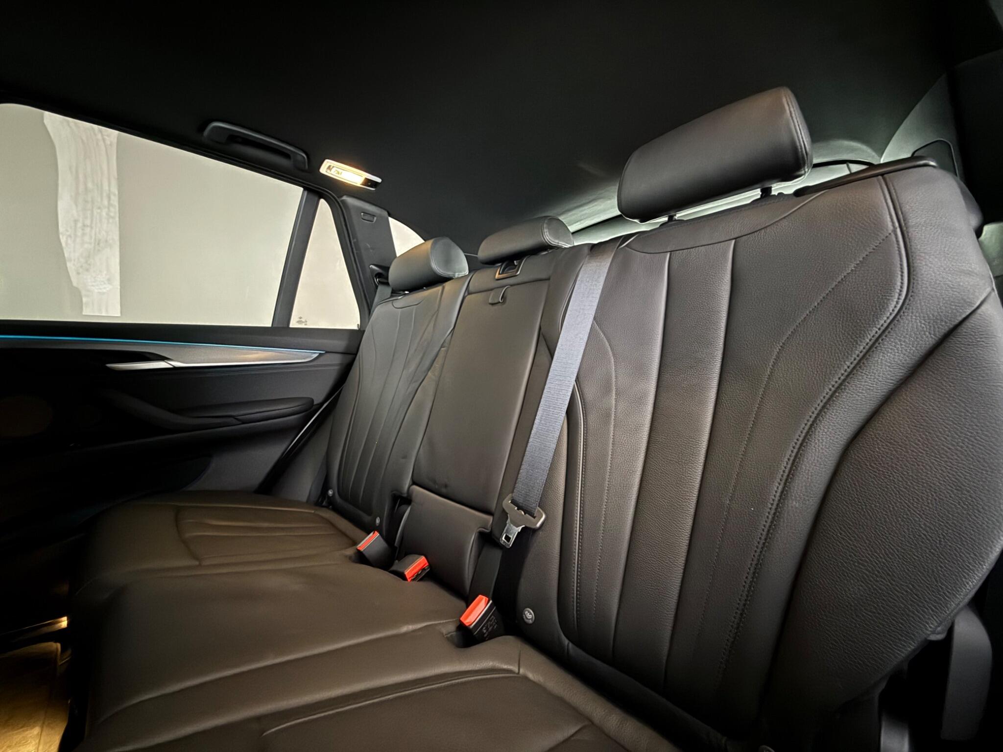 BMW X5 view 33