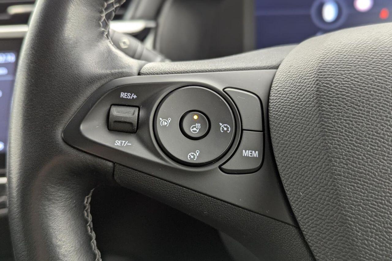 Vauxhall Corsa view 31