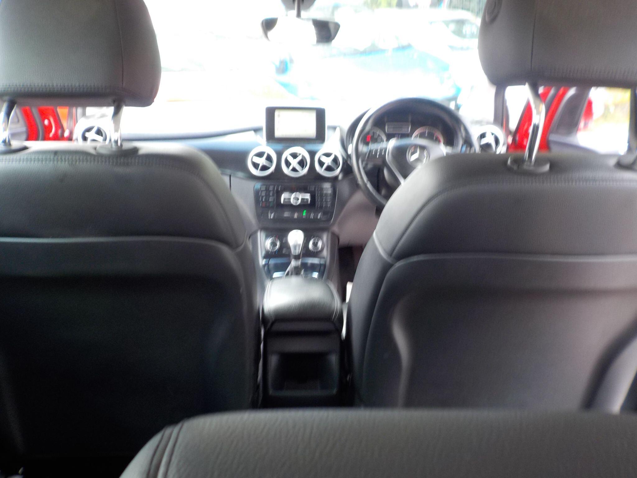 Mercedes-Benz B Class 1.8 B200 CDI SE Euro 5 (s/s) 5dr