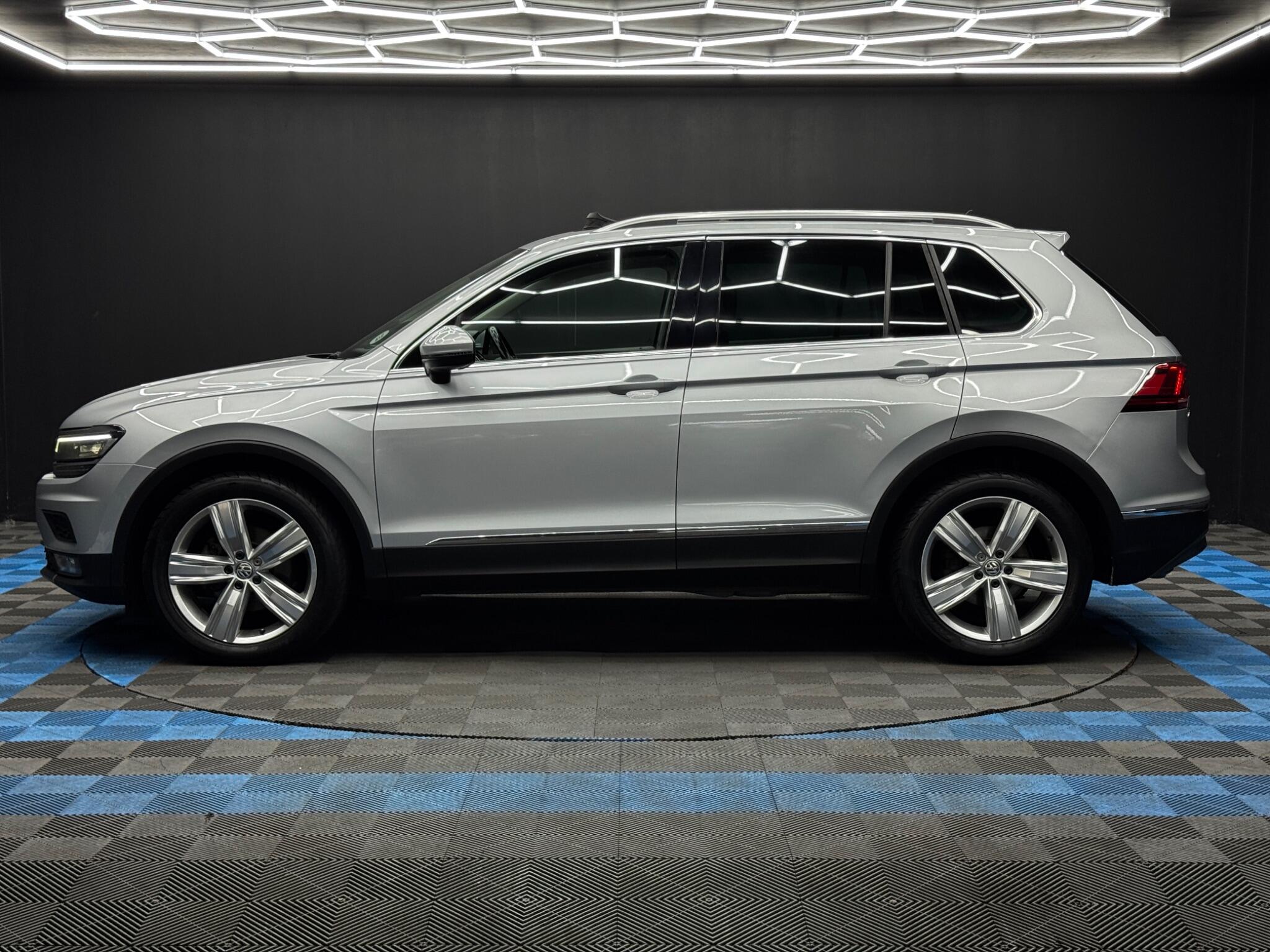 Volkswagen Tiguan view 8