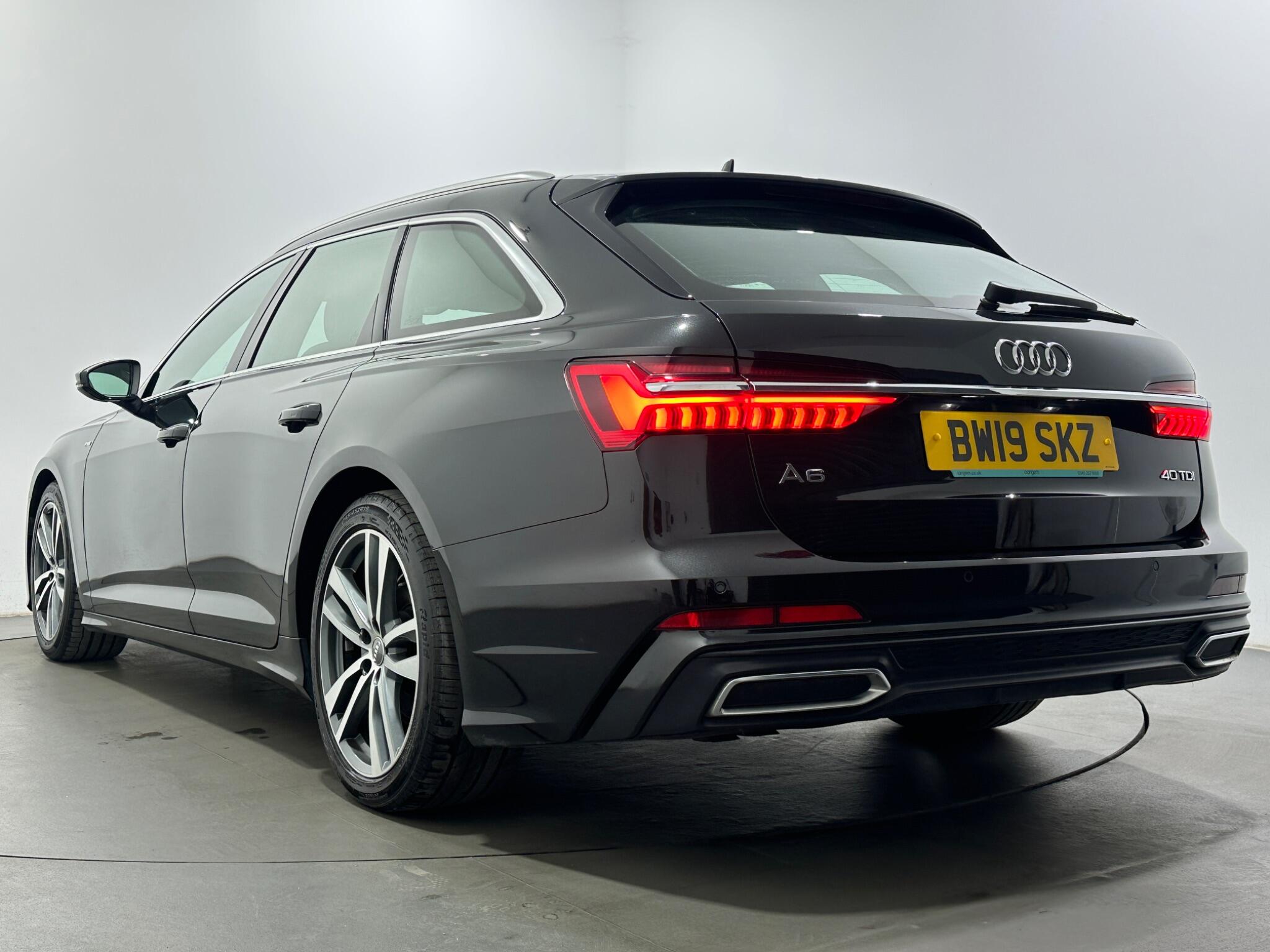 Audi A6 Avant view 50