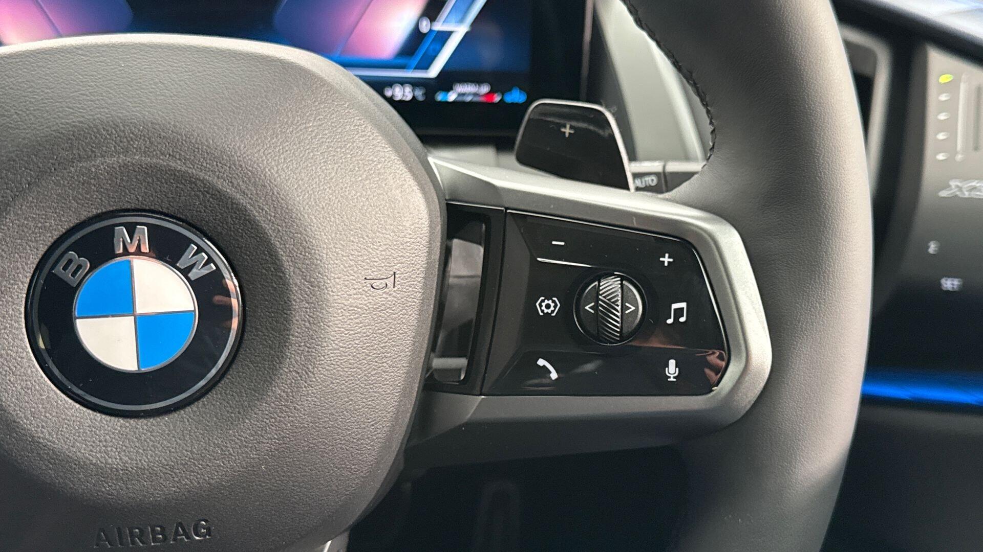 BMW X3 view 19