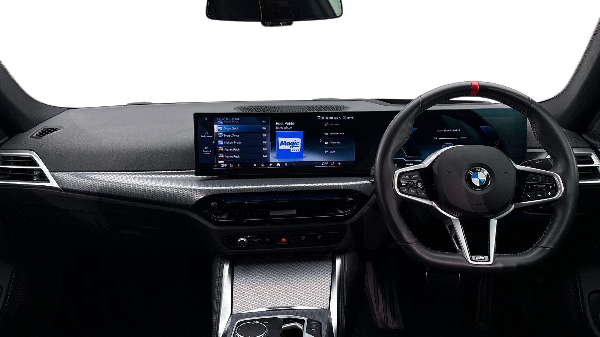 BMW i4 view 4