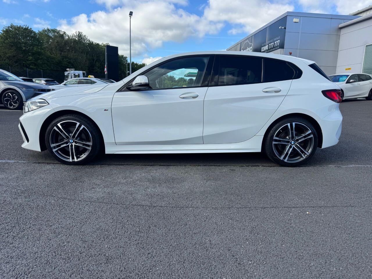 BMW 1 Series view 2