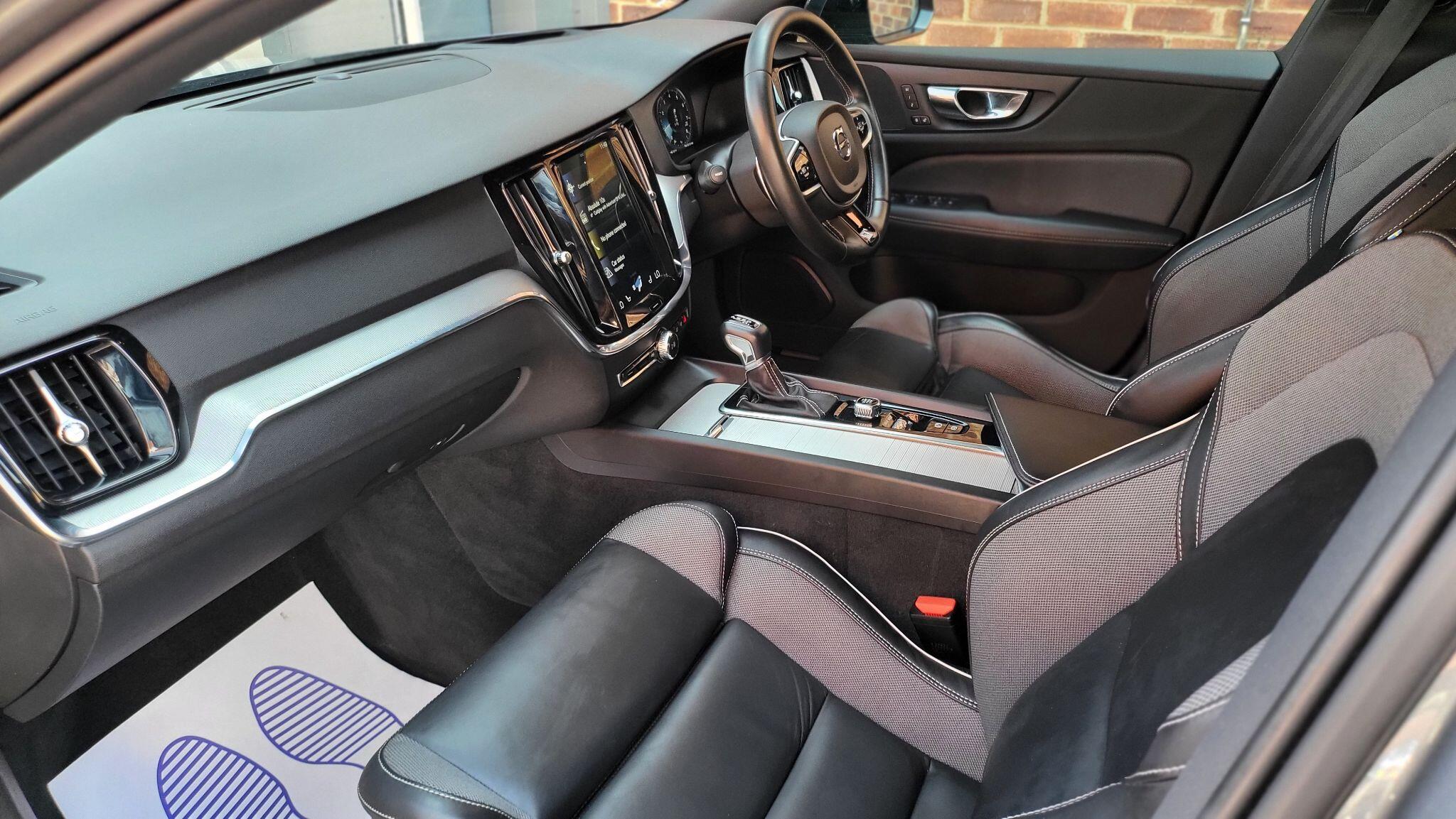 Volvo V60 view 29