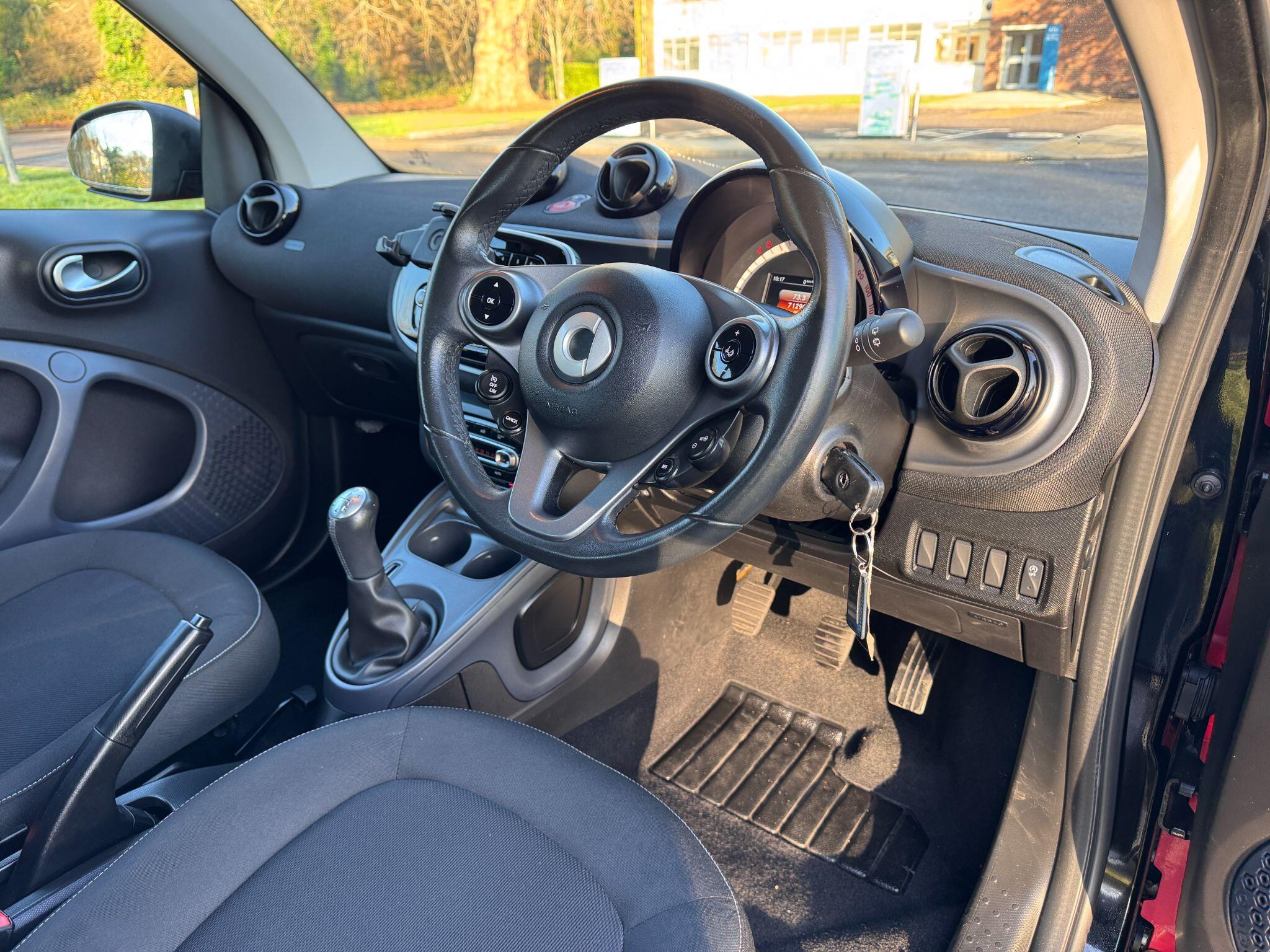 2017 Smart fortwo 1.0 Passion Euro 6 (s/s) 2dr • 71,000 miles image 13