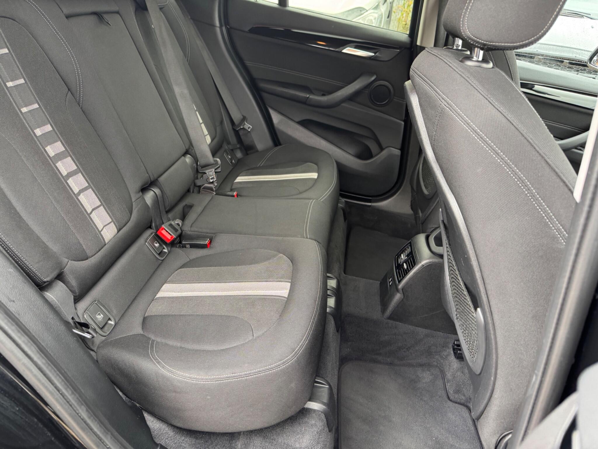 BMW X1 view 17