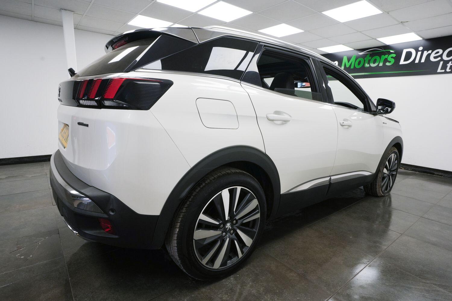 Peugeot 3008 view 4