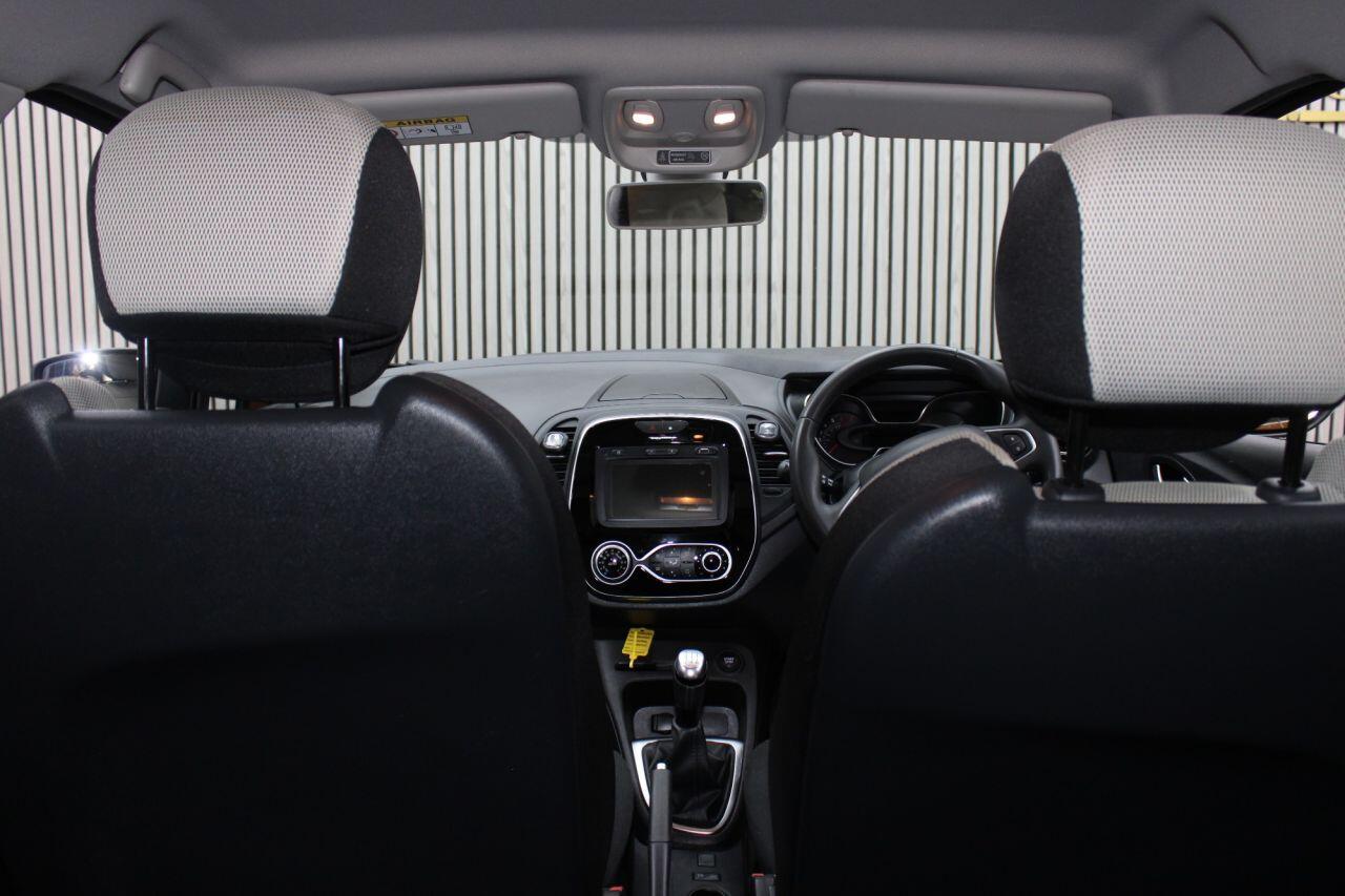 Renault Captur view 32