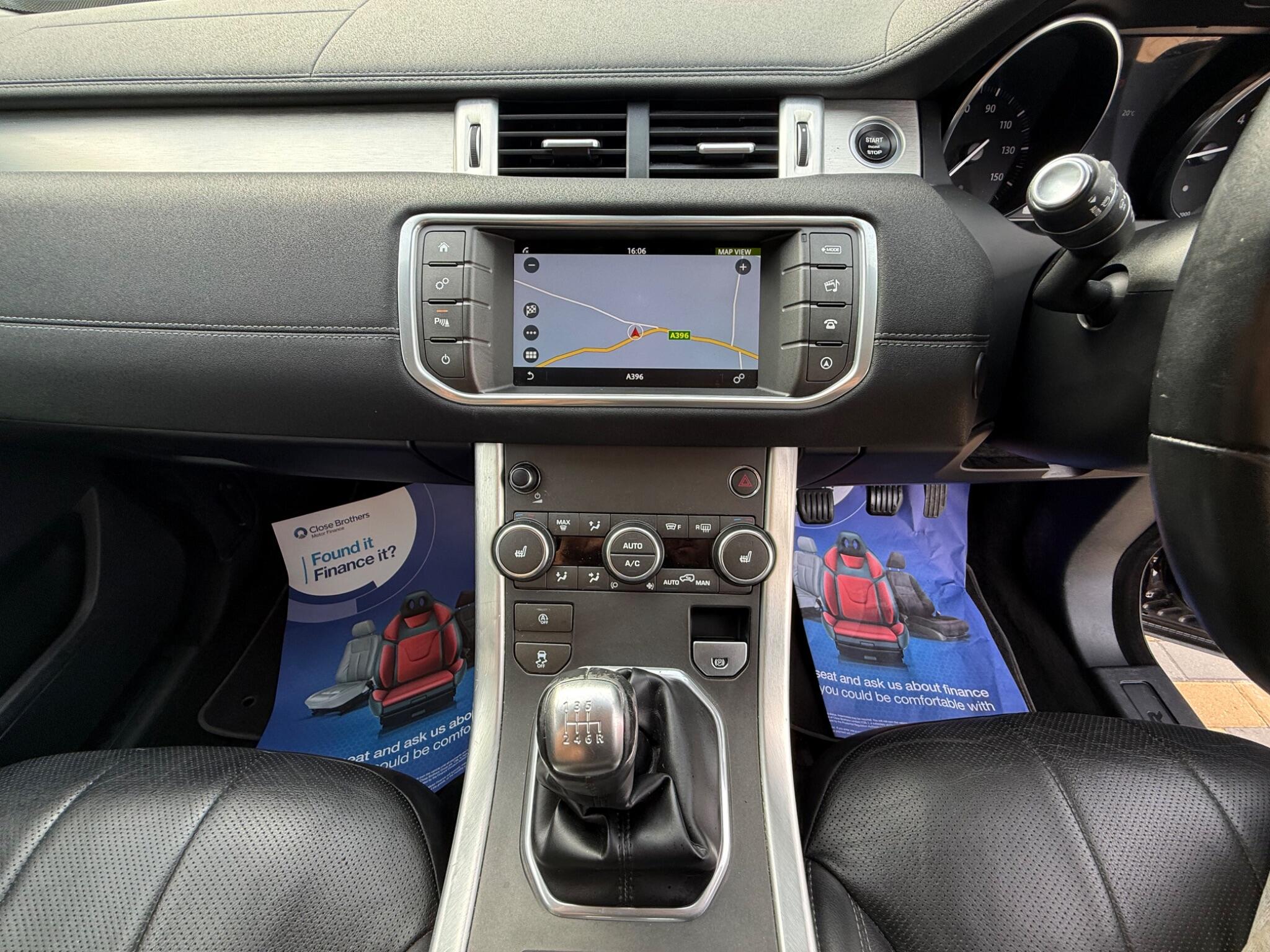 Land Rover Range Rover Evoque view 34