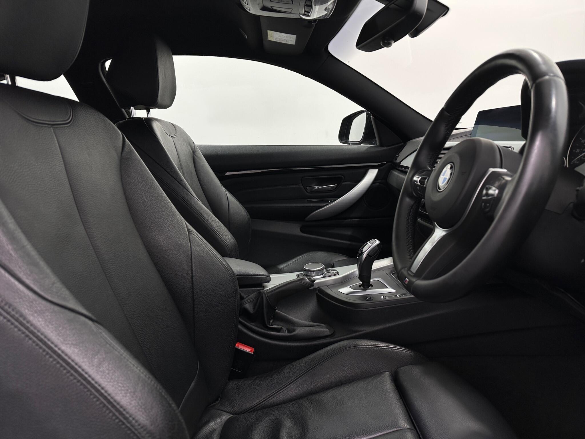 BMW 4 Series view 33