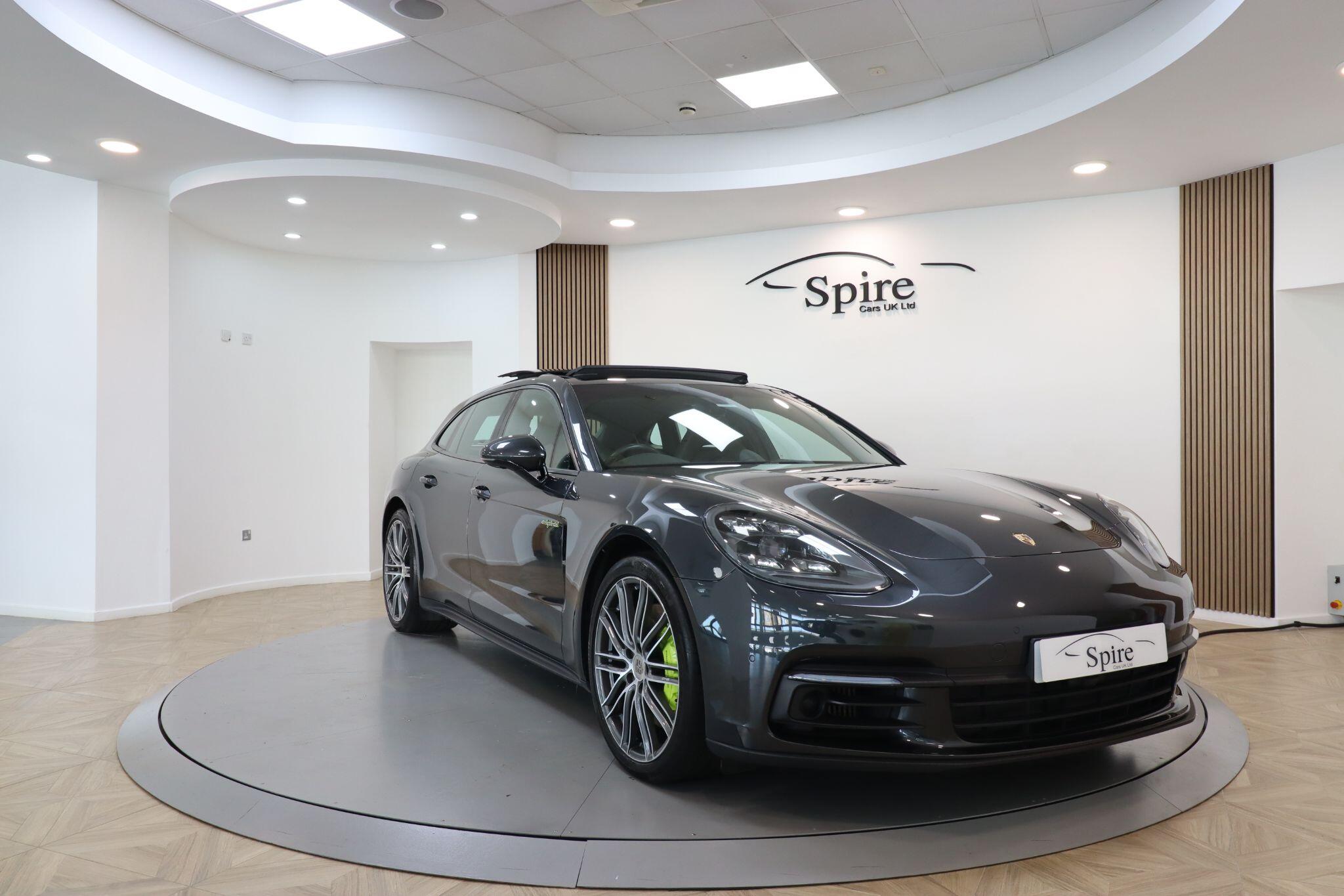 Porsche Panamera view 3