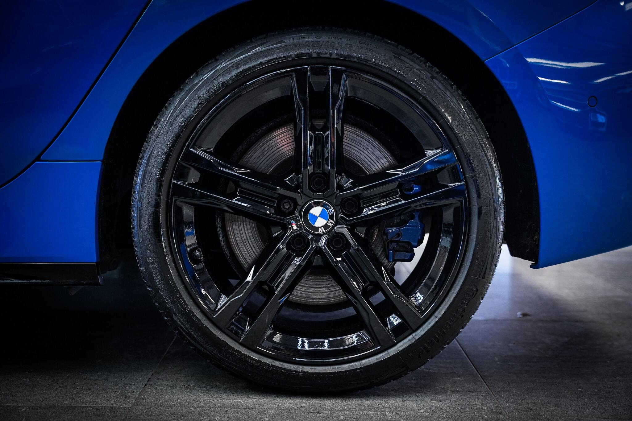 BMW 1 Series view 28
