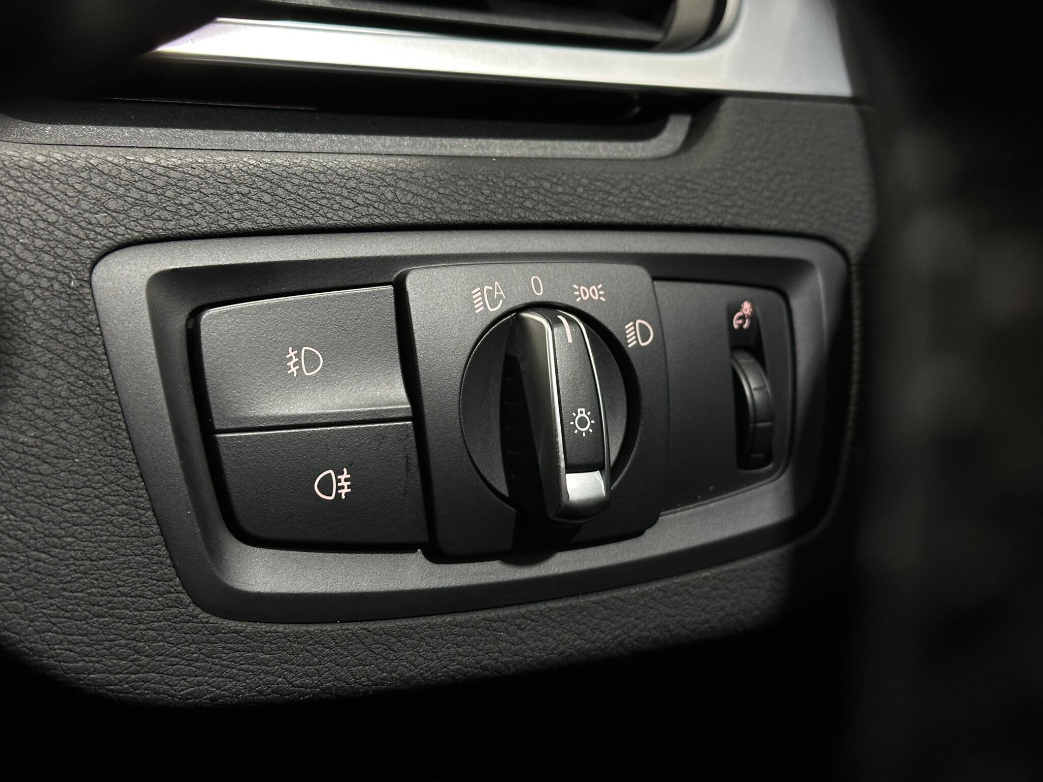 BMW X1 view 18