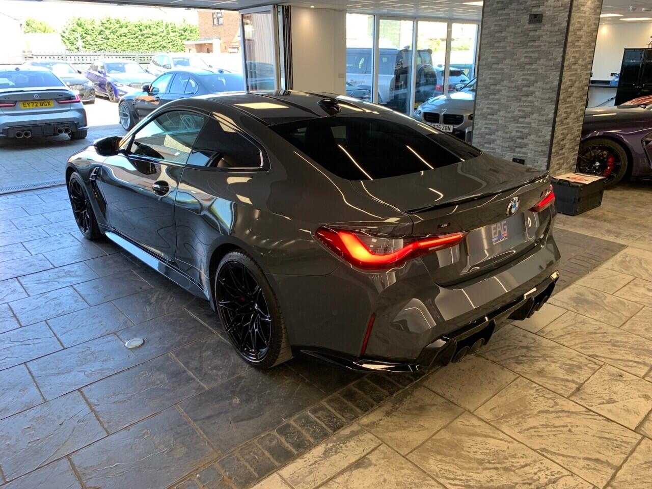 BMW M4 view 19