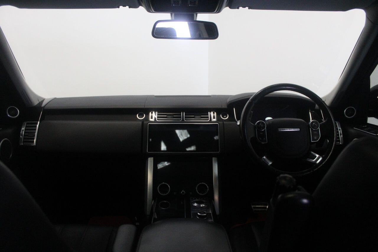 Land Rover Range Rover view 32