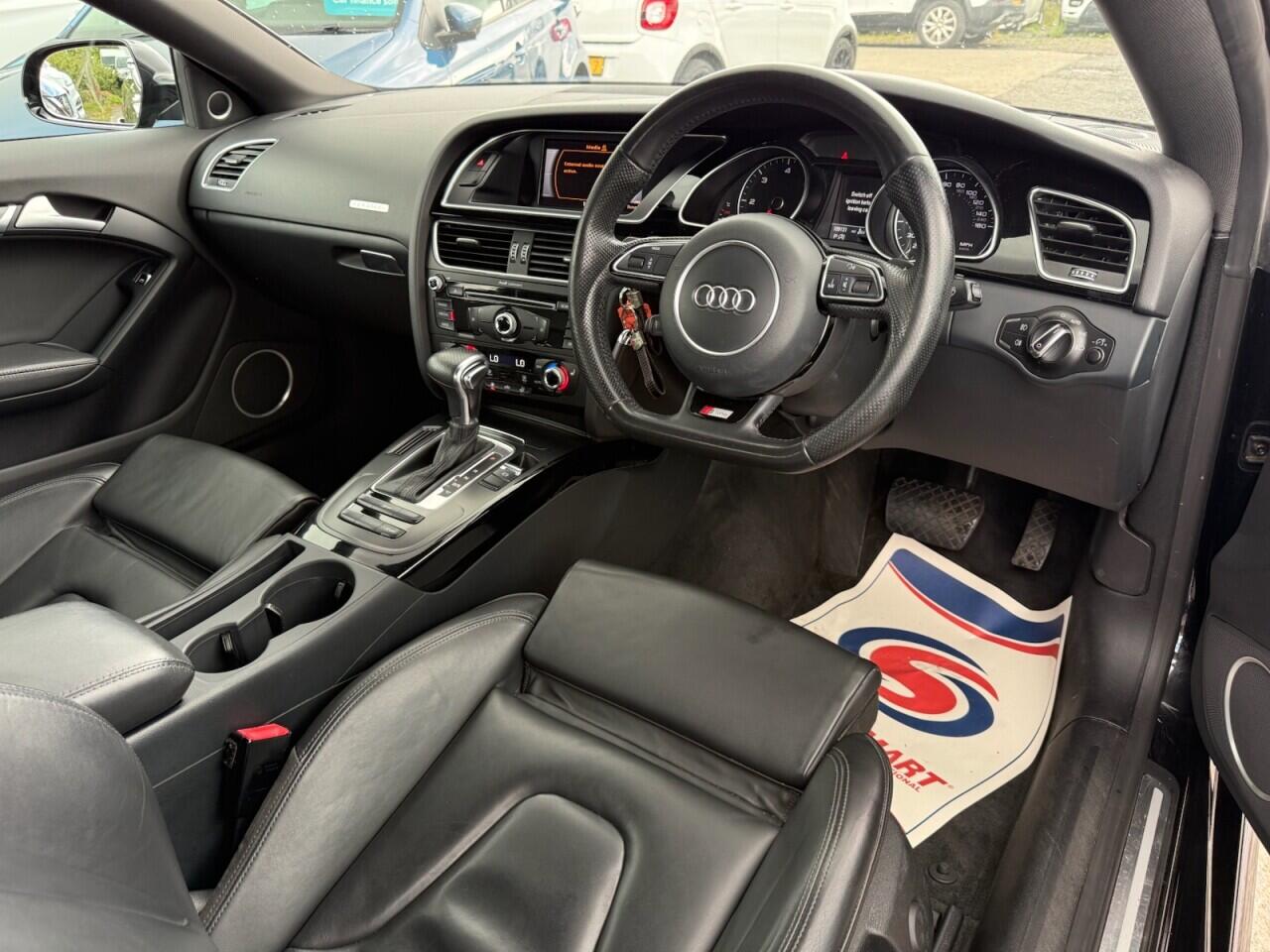 Audi A5 view 8