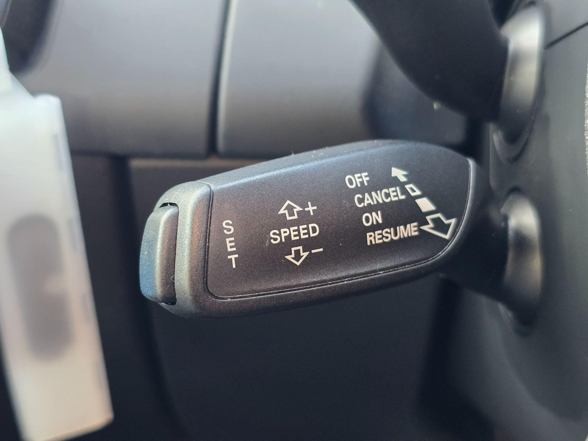 Audi A4 view 25