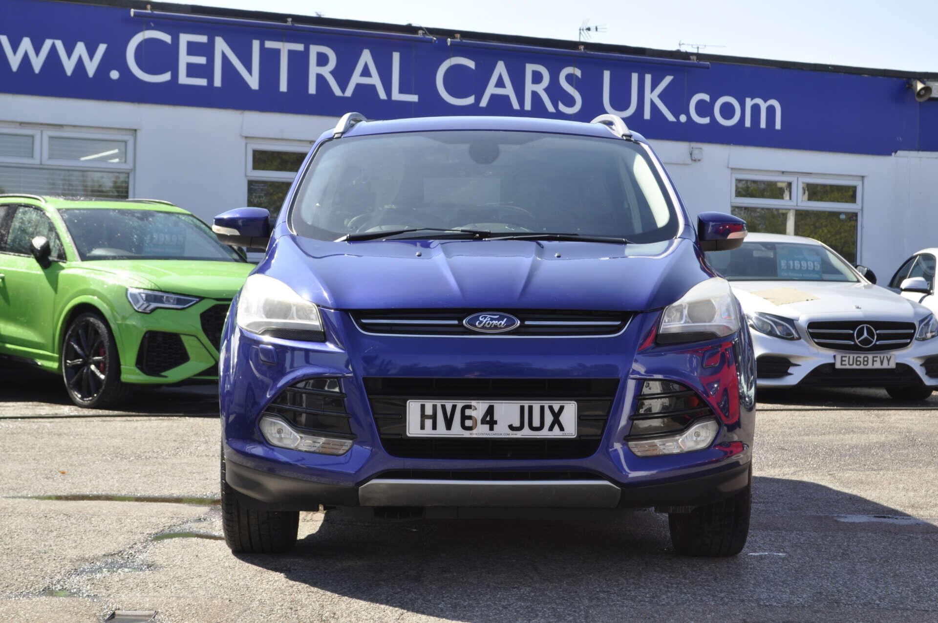 Ford Kuga view 3