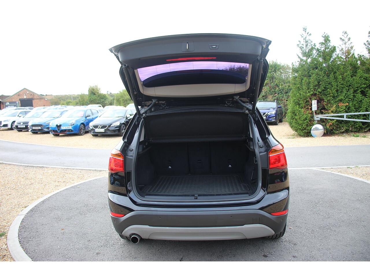 BMW X1 view 37