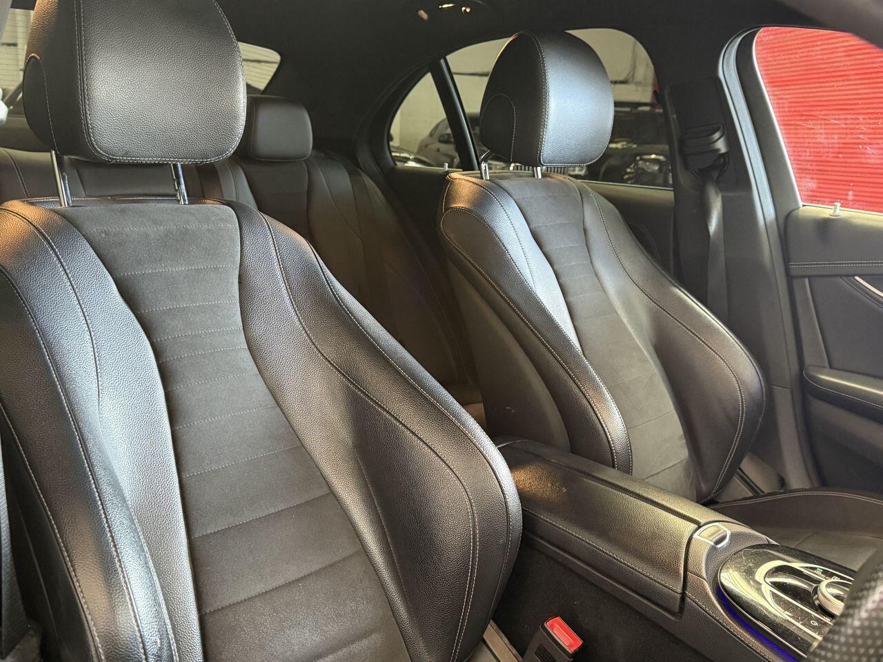 Mercedes-Benz E Class view 31