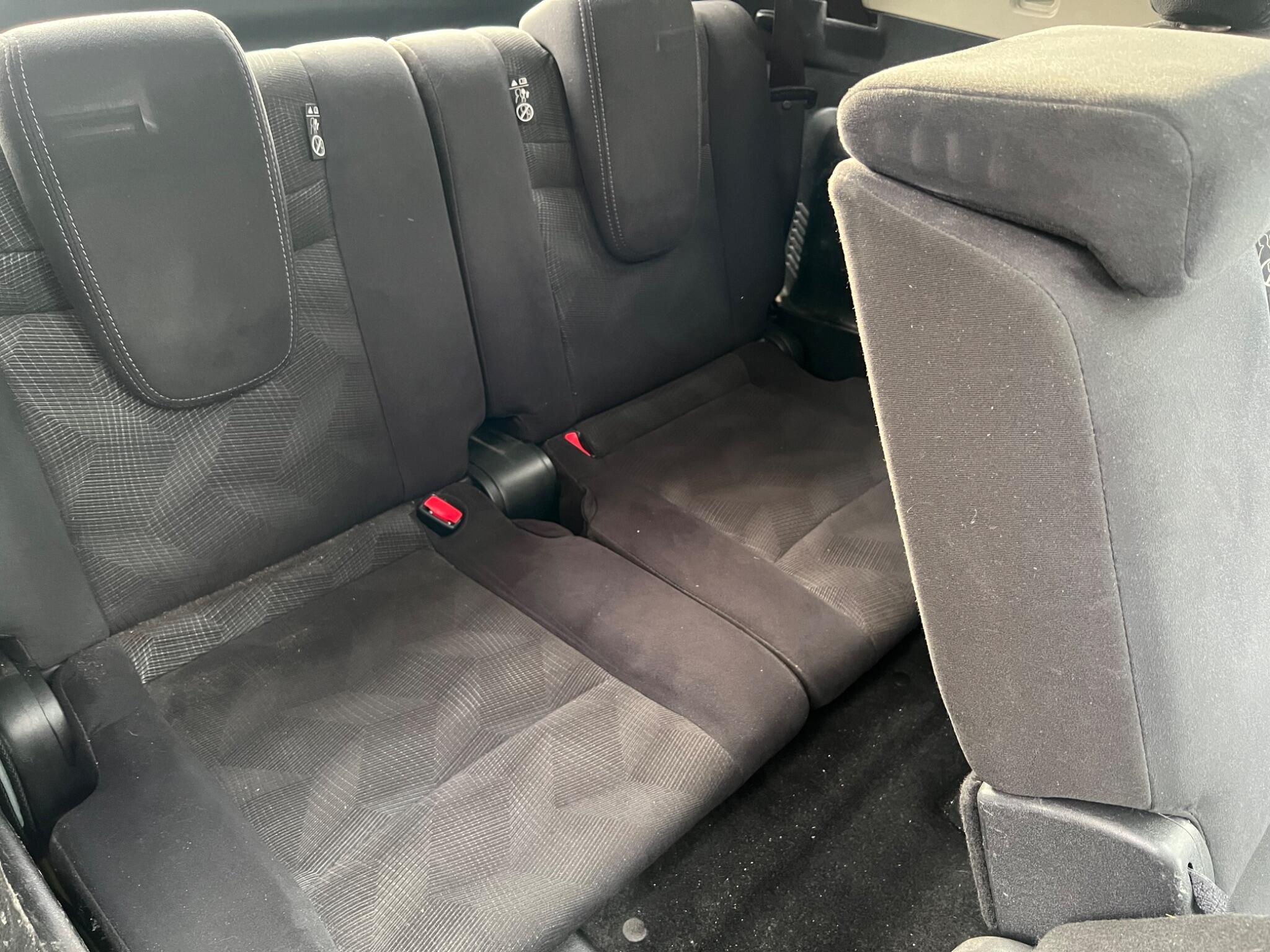 2016 Nissan X-Trail image 29