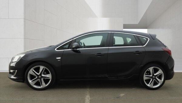Vauxhall Astra view 6