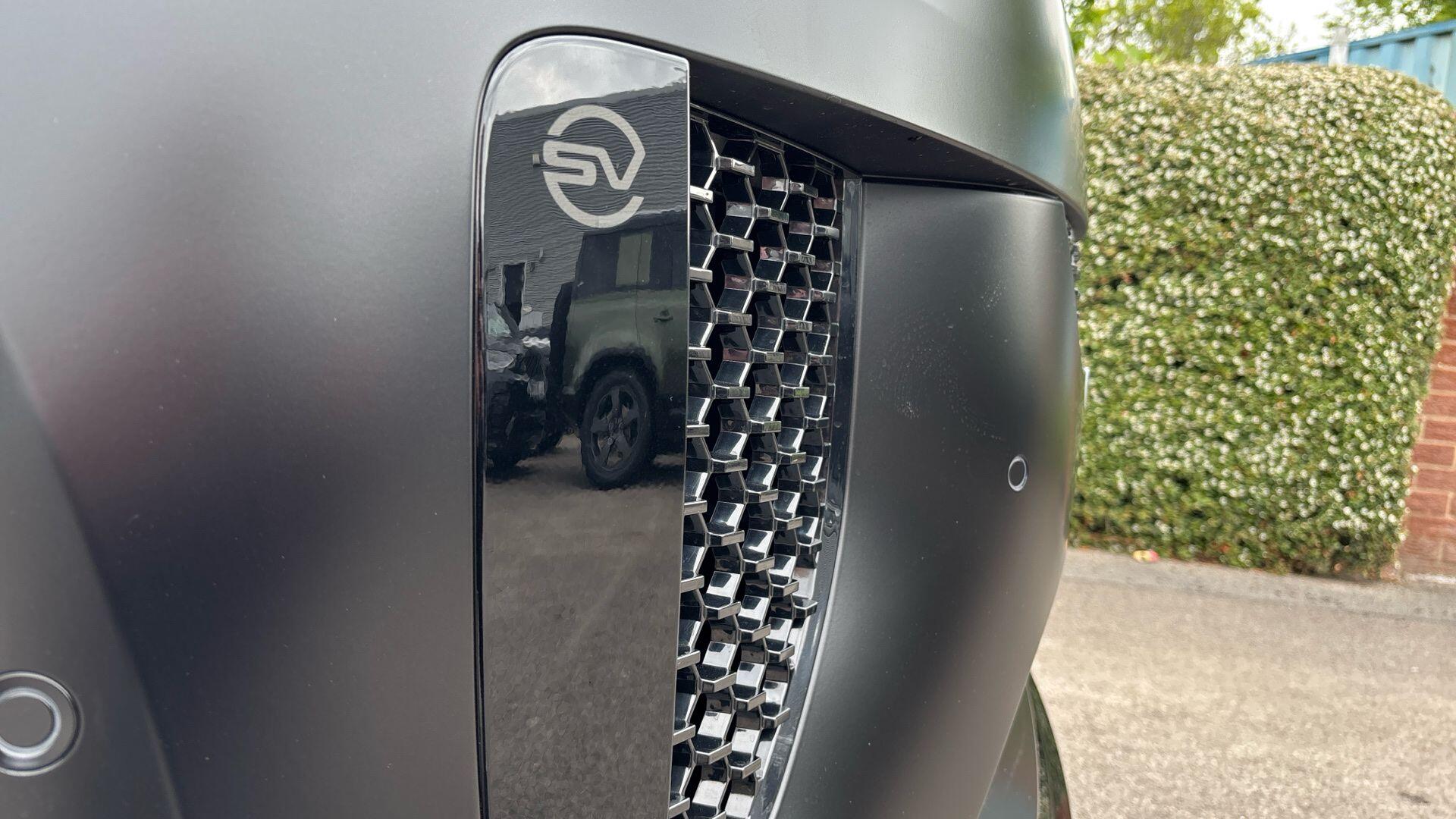 Land Rover Range Rover Sport view 64