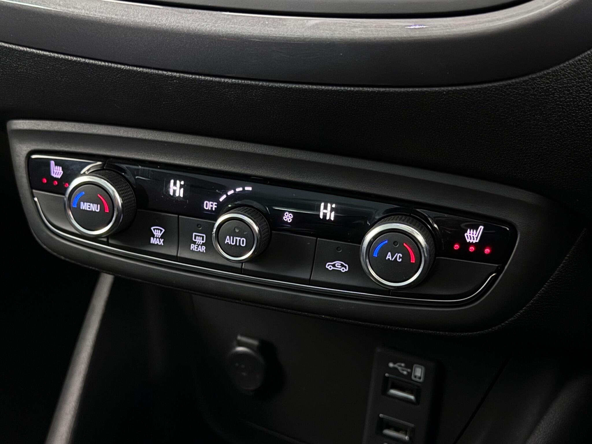 Vauxhall Crossland view 31