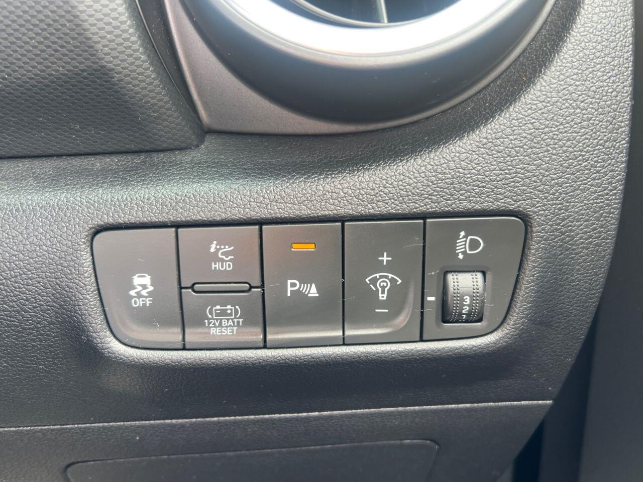 Hyundai Kona view 26