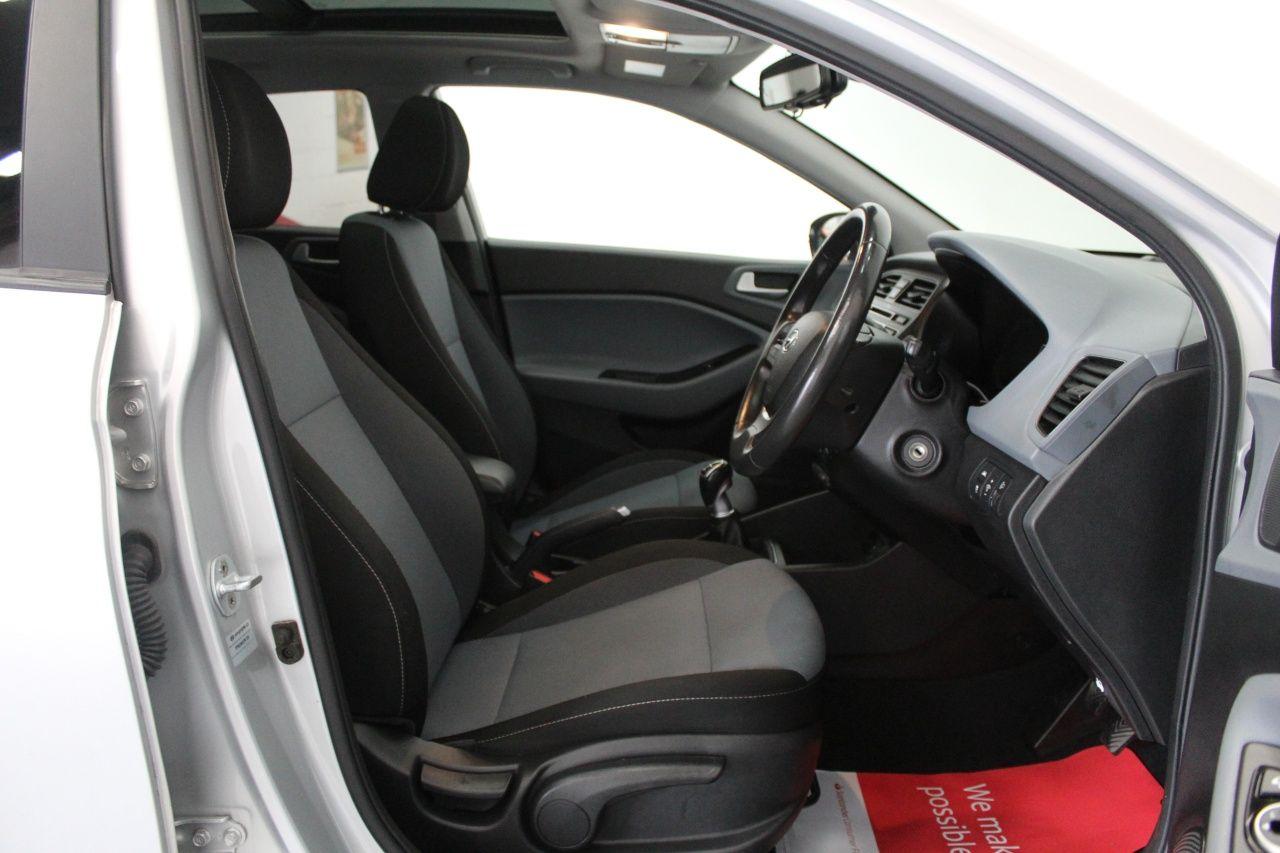 Hyundai I20 view 32