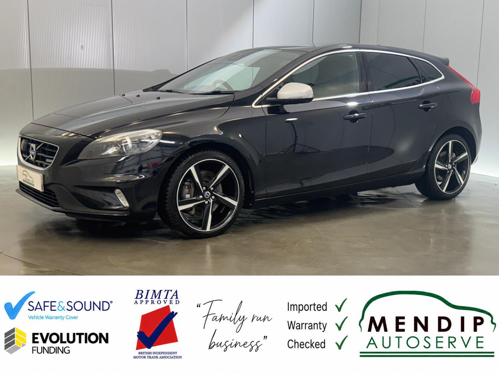 Volvo V40 view 3