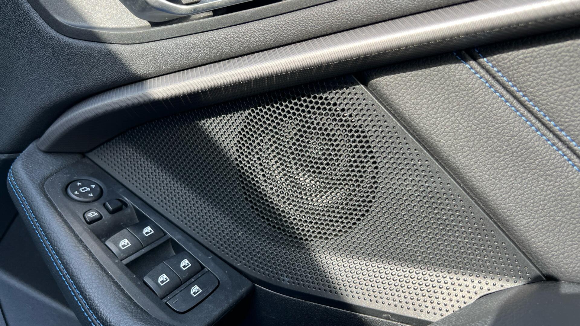 BMW 1 Series view 21