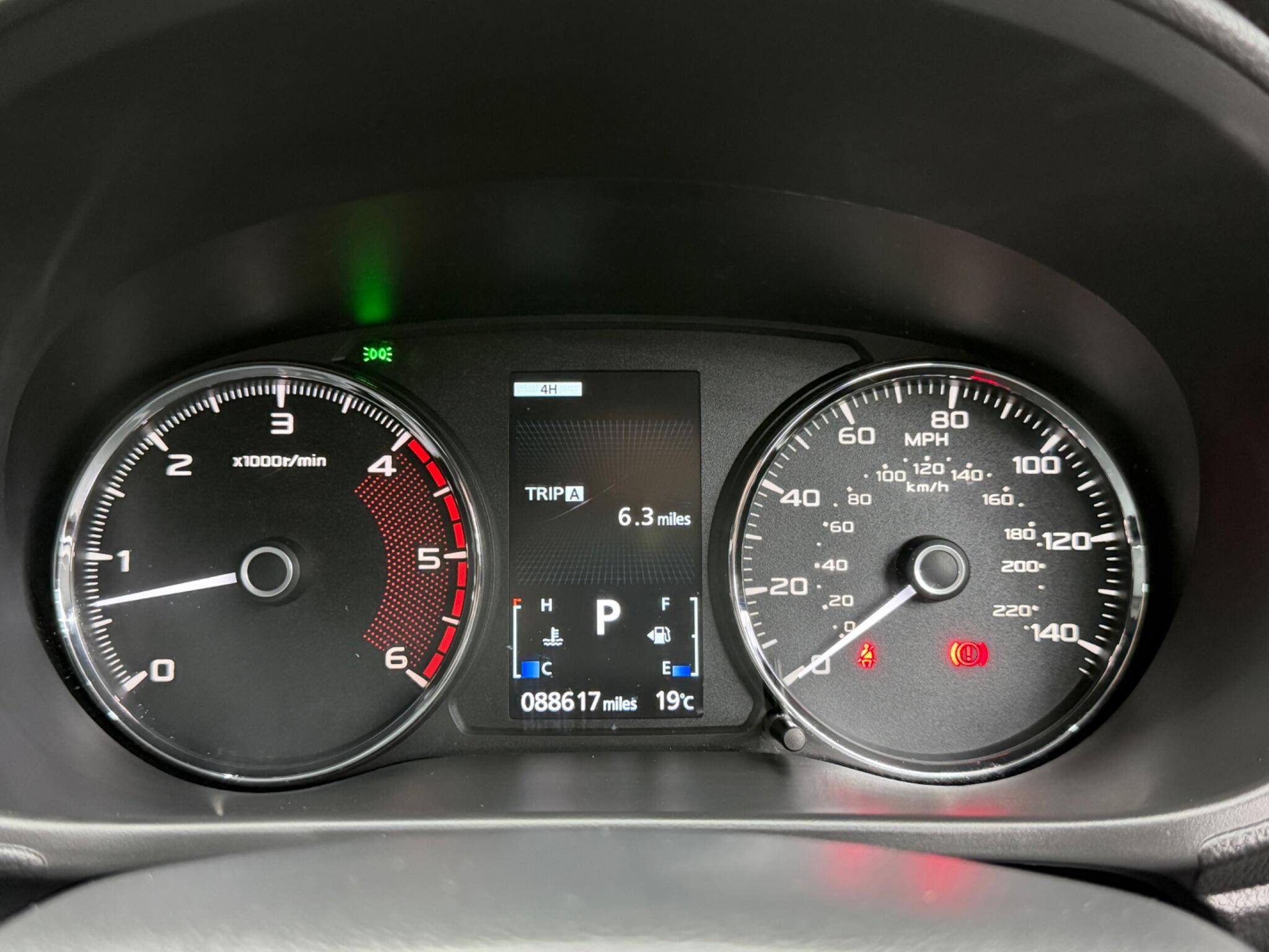 Mitsubishi Shogun Sport view 22