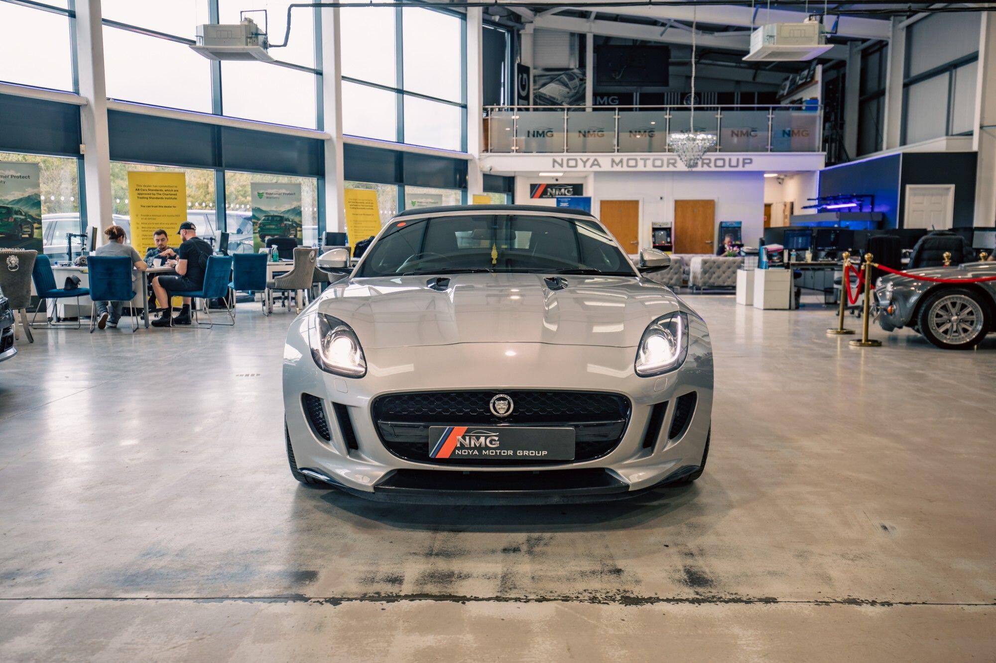 Jaguar F-Type view 25