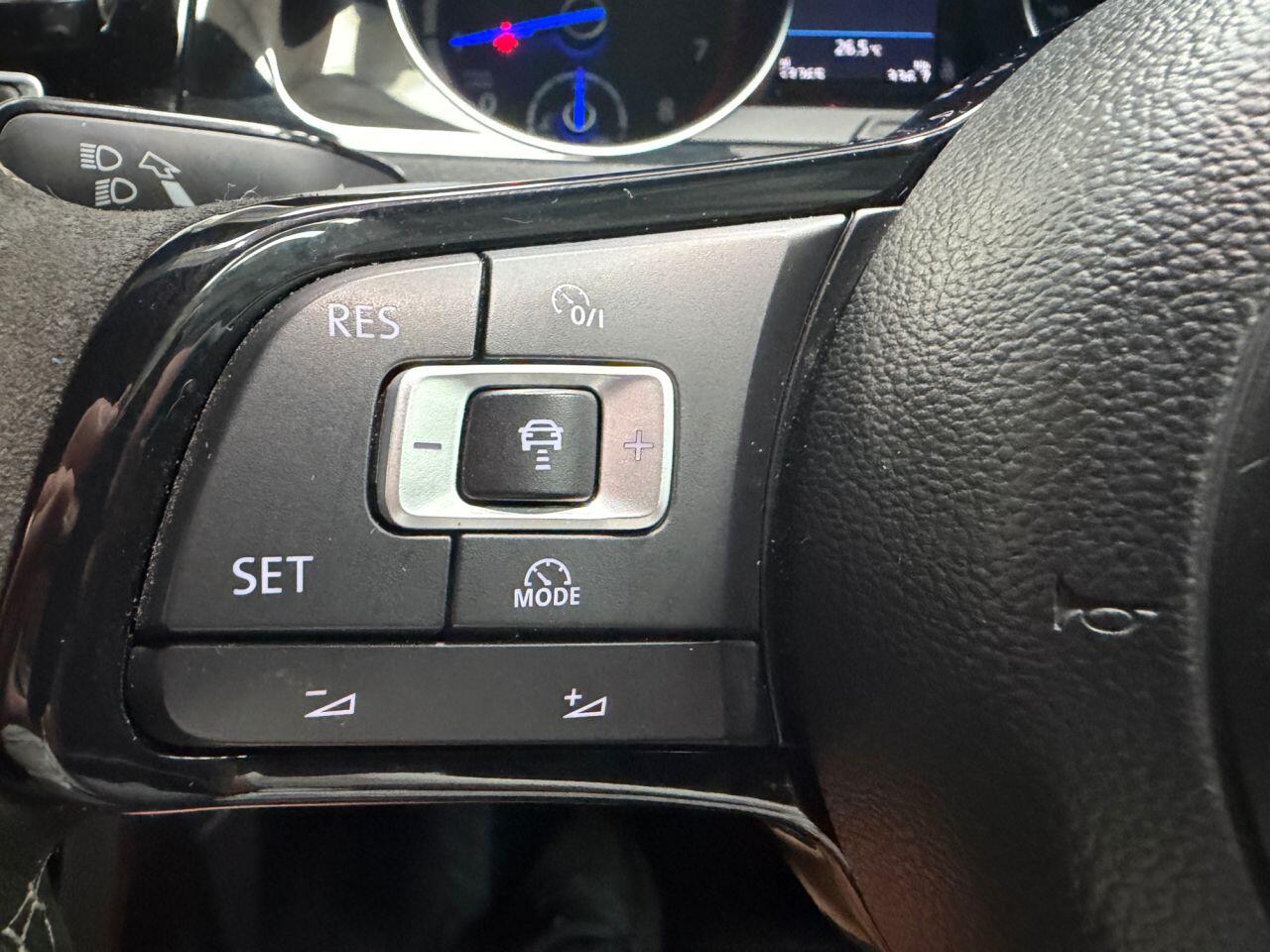 Volkswagen Golf view 36