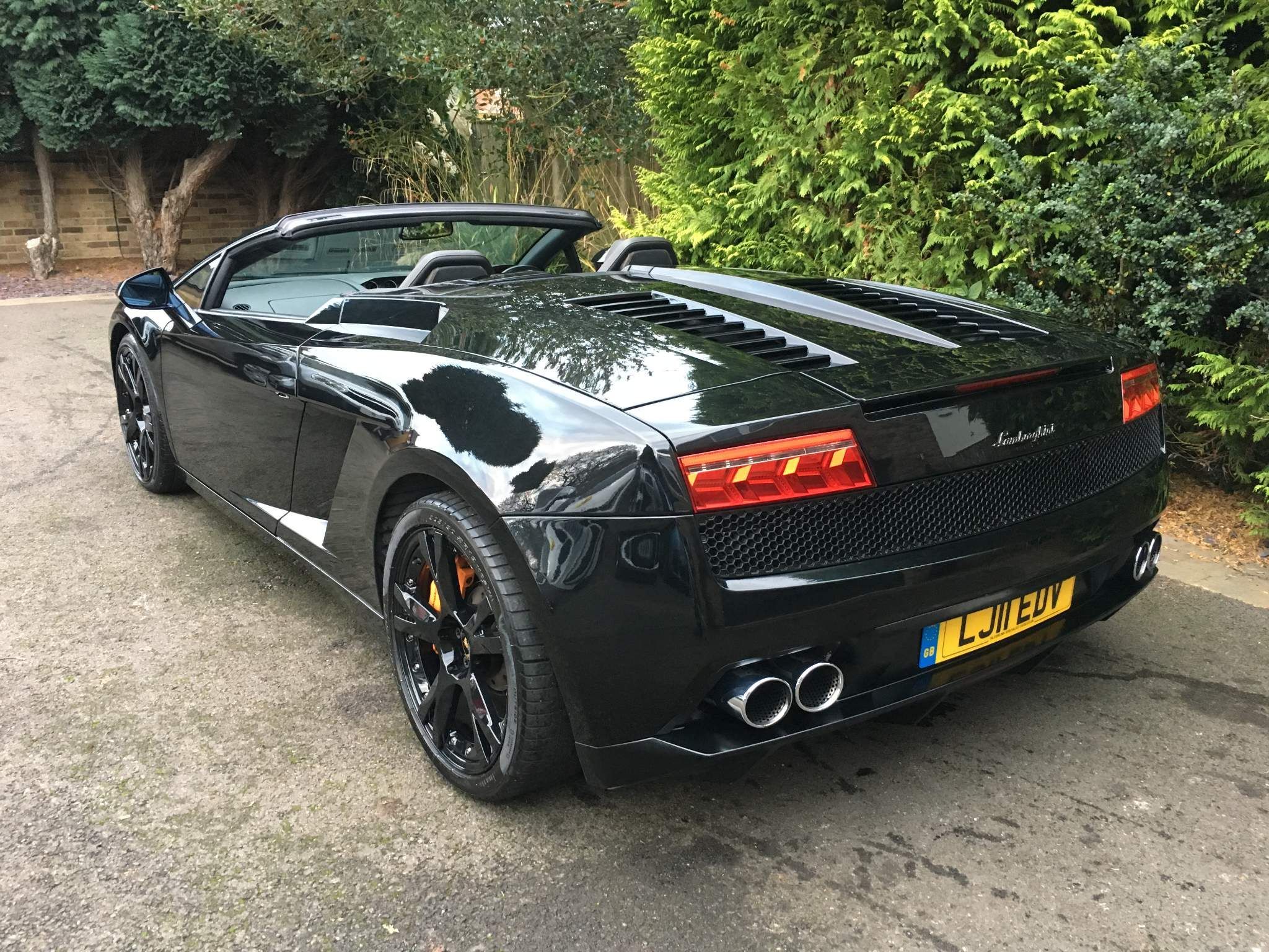 Lamborghini Gallardo view 9