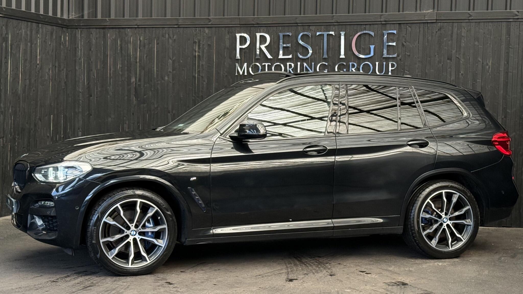 BMW X3 view 8
