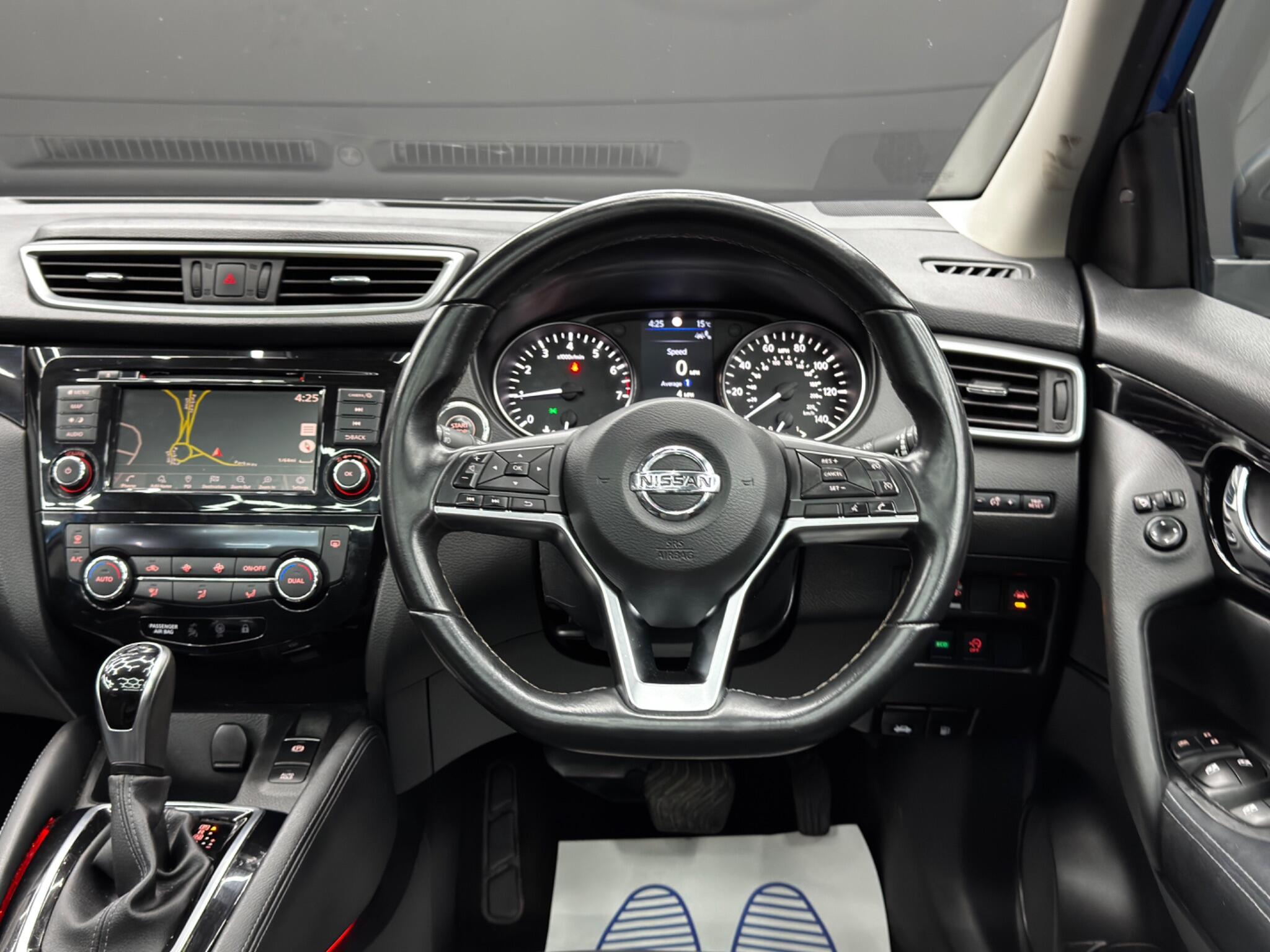 Nissan Qashqai view 18