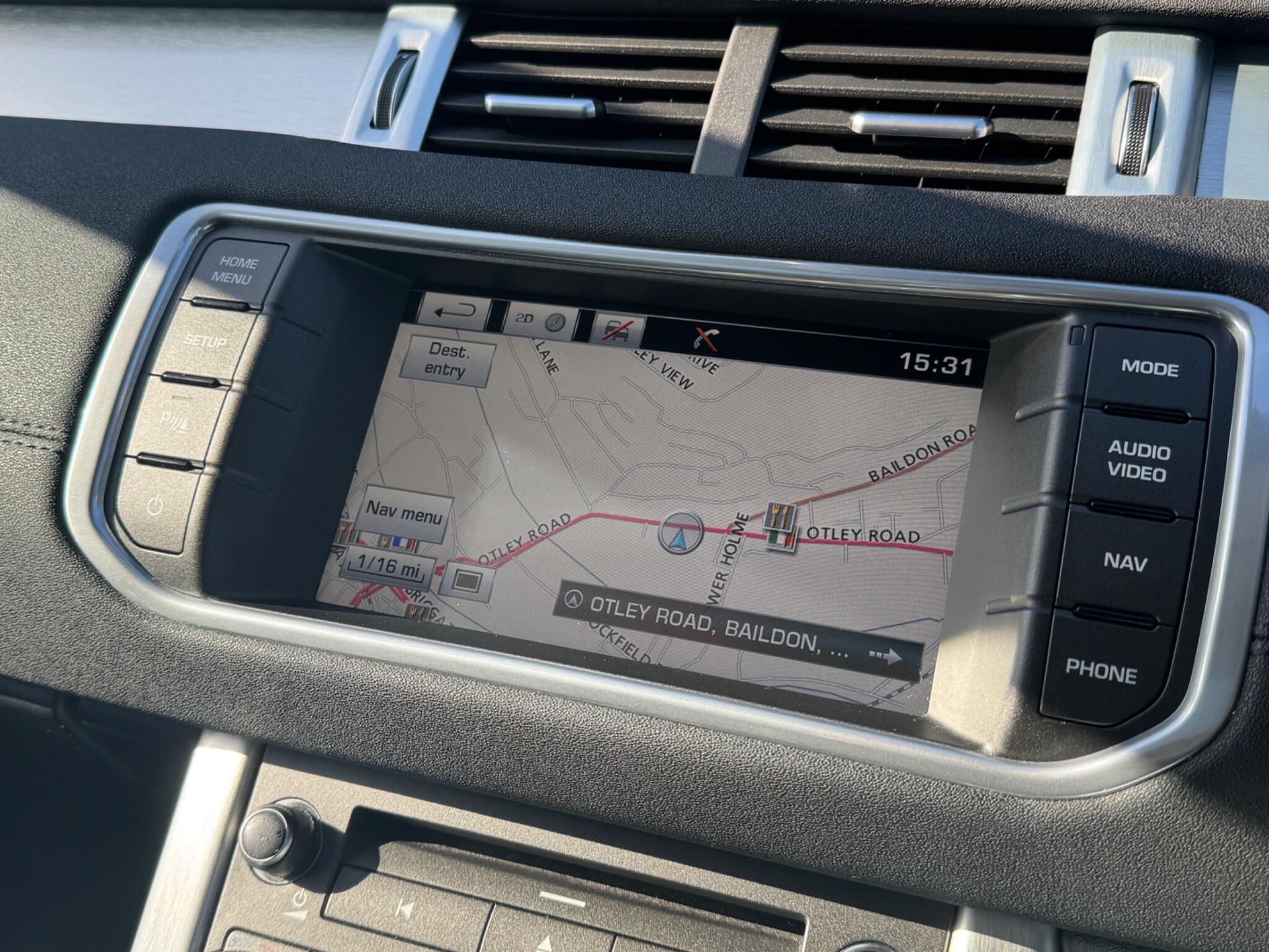 Land Rover Range Rover Evoque view 37