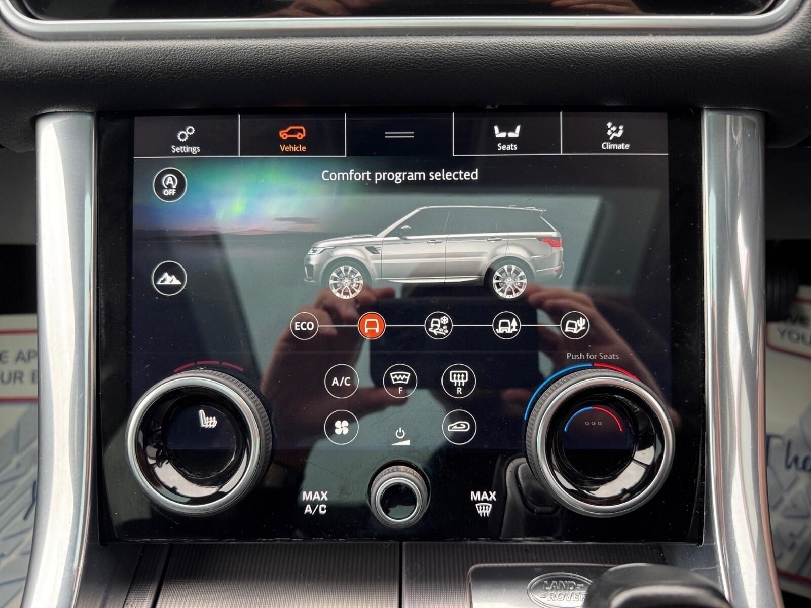 Land Rover Range Rover Sport view 25