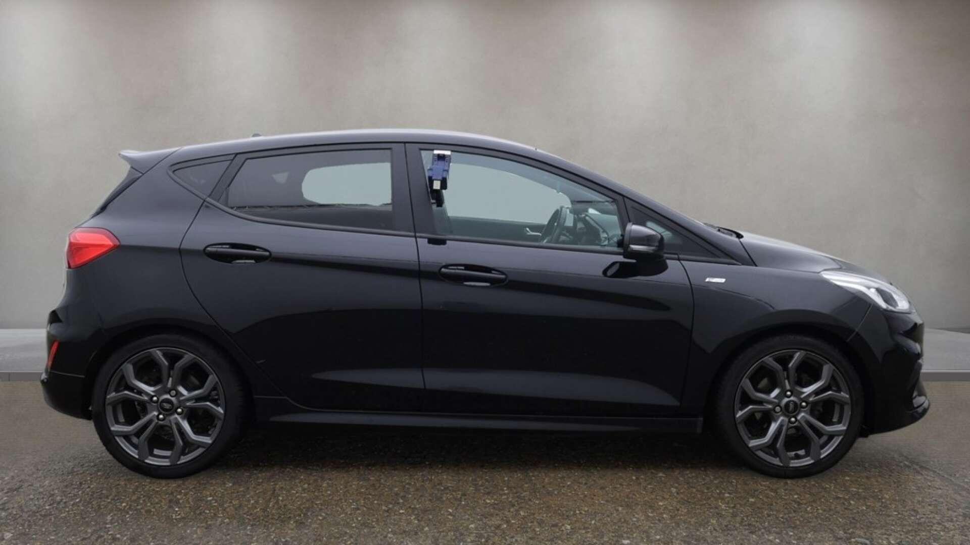 Ford Fiesta view 10