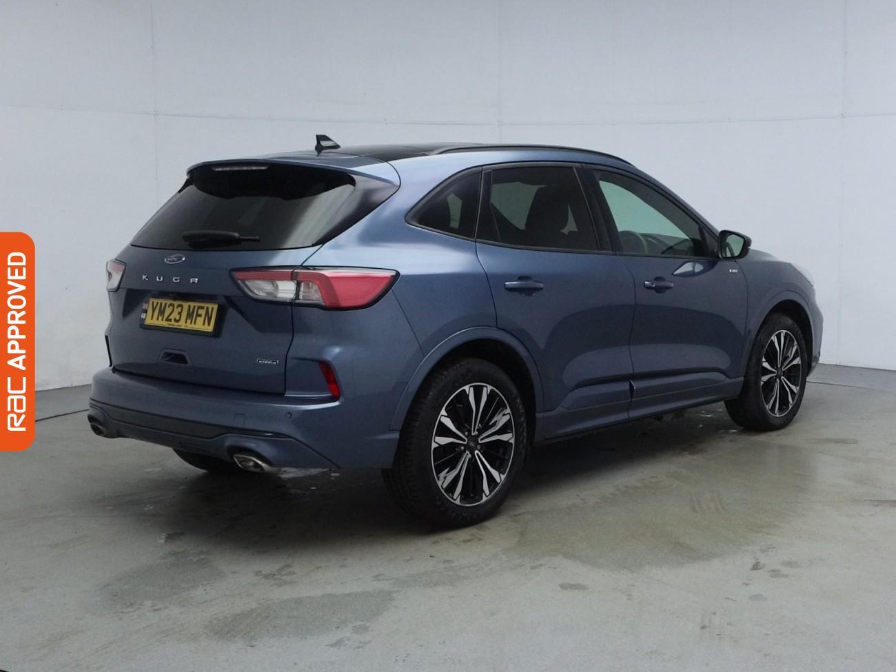 Ford Kuga view 35