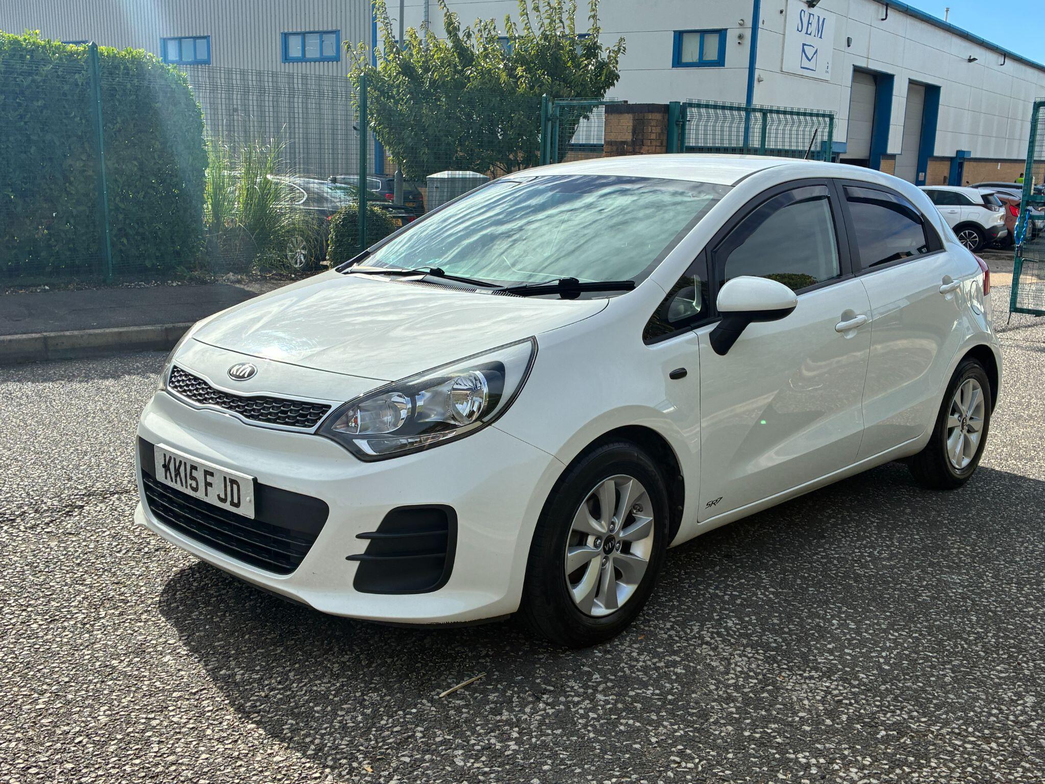 Kia Rio view 3