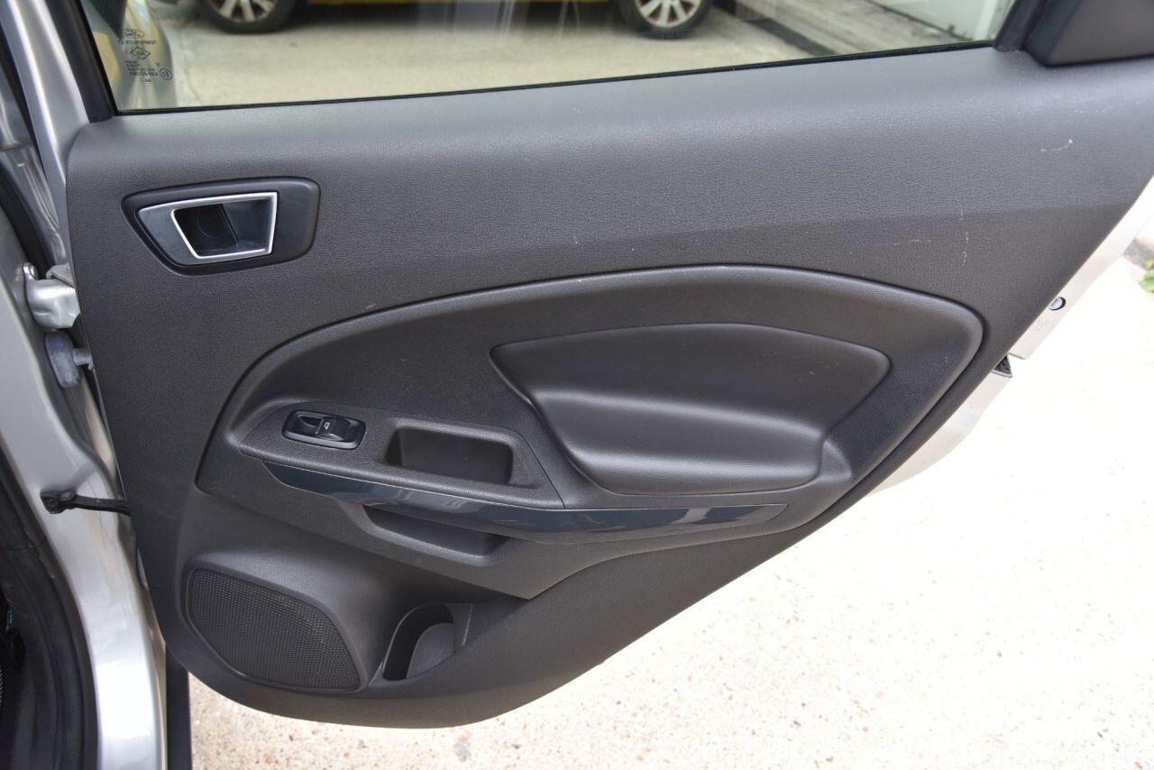 Ford Ecosport view 49