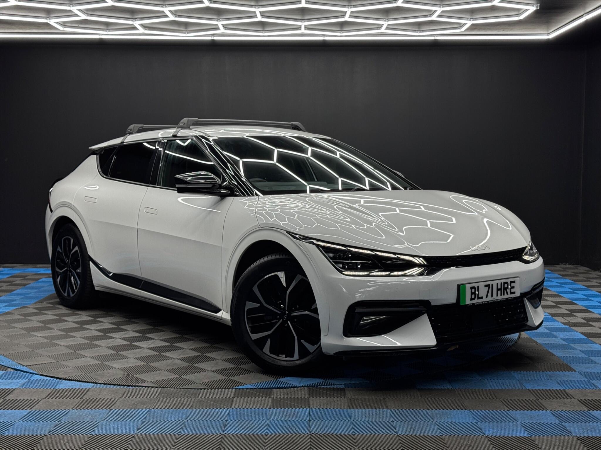 2022 Kia Ev6 in White for sale